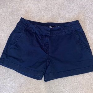Vineyard vines navy khaki shorts